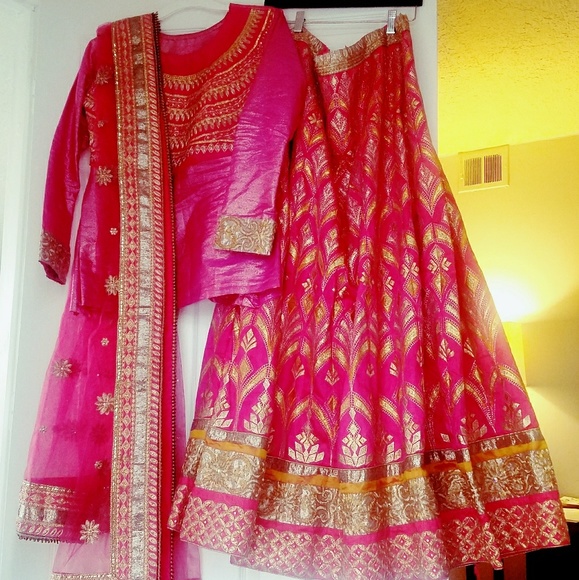 Bollywood Fashion wedding lehenga choli - Picture 8 of 8